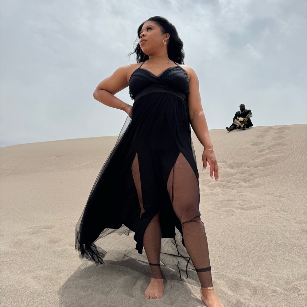 Elegant Black Maxi Dress